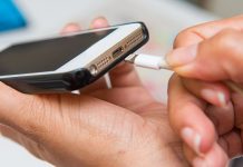 Тепер iPhone можна заряджати миттєво