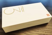 Глава Xiaomi показав величезний смартфон Mi Max 3