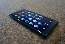Sony Xperia XZ2 Premium: смартфон показав свою темну сторону