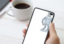 Обіграти вирізи серії Samsung Galaxy S10 оригінально і дотепно