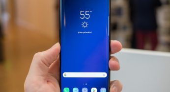 Повна розбирання Samsung Galaxy S10 на відео: сканер не по центру?