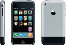 iPhone 2G: яким представляли перший смартфон Apple