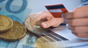 Депутати хочуть змусити блогерів та соцмережі  платити податки