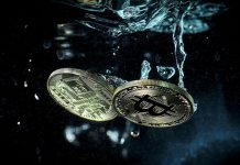 За 5 місяців Bitcoin подешевшав майже вдвічі