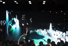 Свої розумні окуляри представив ще один виробник смартфонів