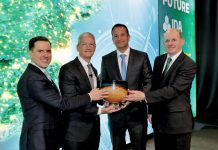 Тіма Кука нагородили в Ірландії на честь “40-річного вкладу Apple” в цю країну