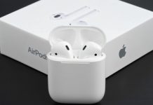 Apple AirPods стали справжнім кошмаром замість різдвяного подарунка