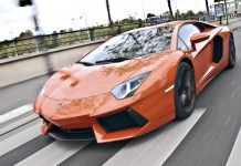 Вчені довели, що водії на дорогих автомобілях гірше поводяться з пішоходами