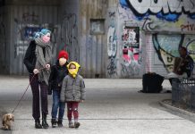 У Німеччині до наступної весни продовжать надзвичайний стан через коронавірус