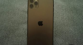 Смартфон Apple iPhone 12 обійдеться без вирізу в екрані