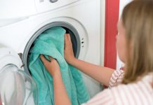 Вчені з’ясували, як правильно прати одяг для ліквідації коронавірусу