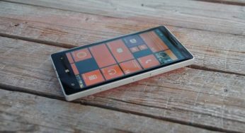 У Китаї продають невипущений смартфон від Microsoft