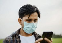 Фахівці розповіли, як налаштувати iPhone для розблокування по обличчю в масці