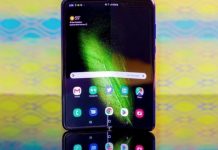 Samsung випустить гнучкий смартфон для “бідних”