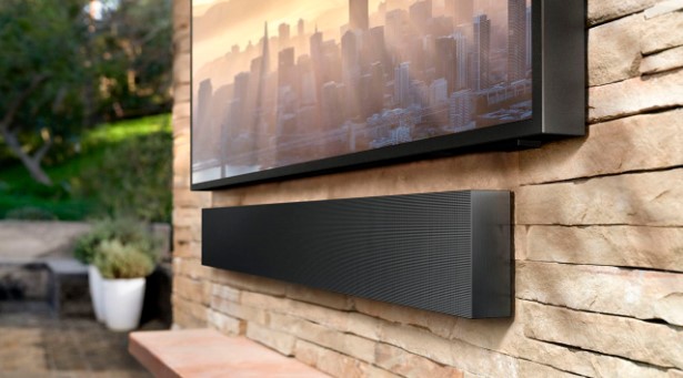 Samsung представила телевізор Terrace для використання на вулиці