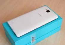 У Мережі з’явився знімок смартфона Honor X10 Max з 7-дюймовим дисплеєм