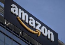 Amazon використовує систему Distance Assistant для контролю соціальної дистанції працівників