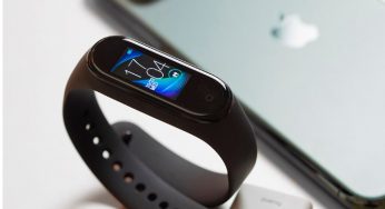 Xiaomi Mi Band 4 значно подешевшав після анонсу Mi Band 5