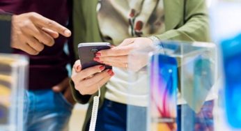 Аналітики пророкують рекордне падіння світового ринку смартфонів