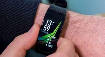 Xiaomi Mi Band 5 дозволить управляти камерою смартфона
