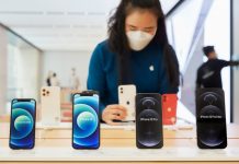 Відомо, скільки днів потрібно працювати, щоб купити iPhone 12