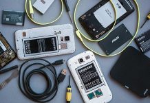 Чому більше не виробляють смартфони зі знімними батареями